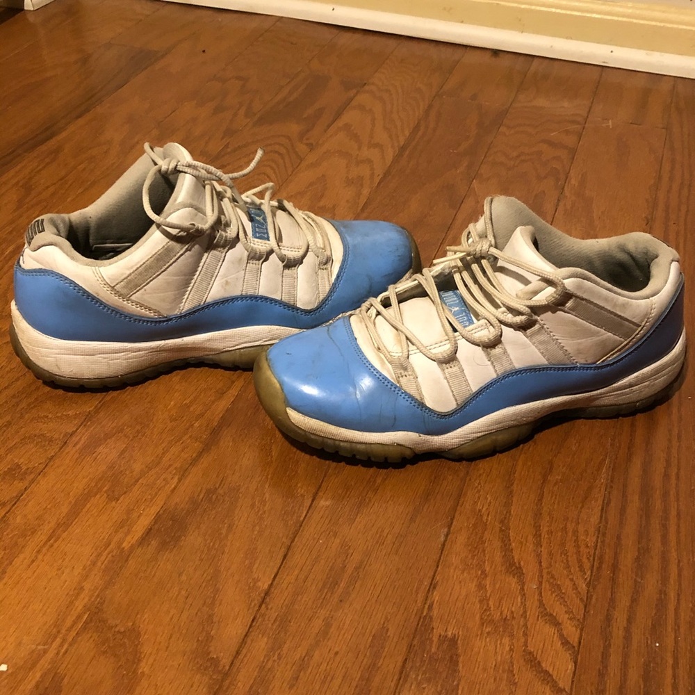 Jordan 11 low size 7